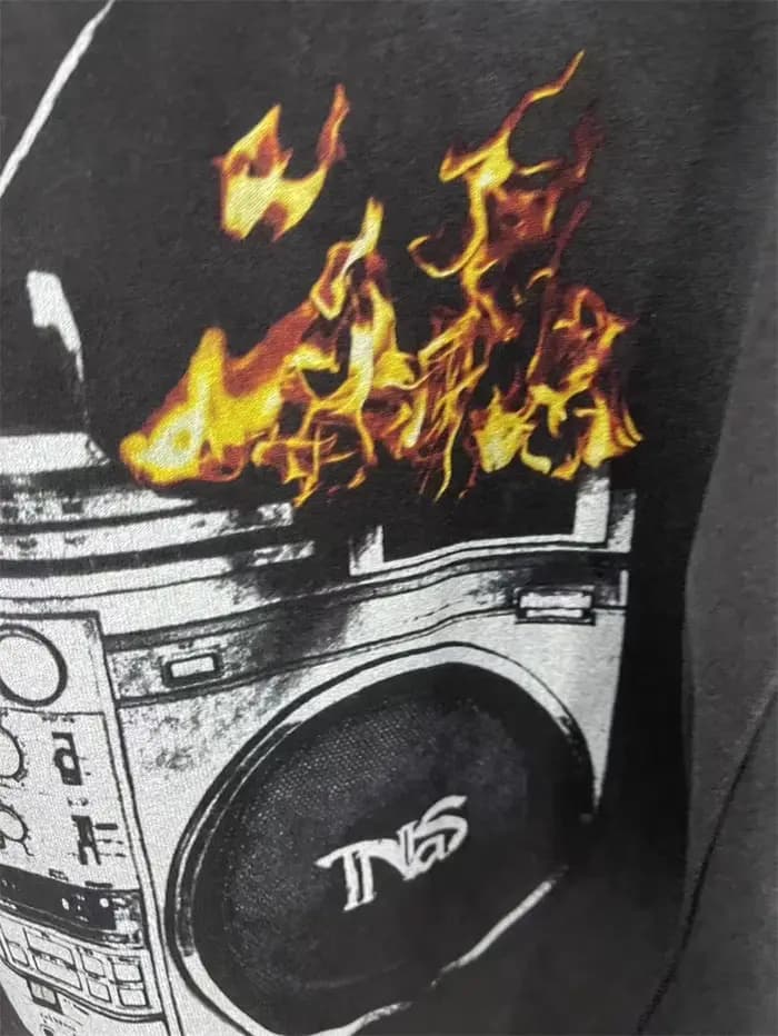 SAINT NaS lettre imprimé magnétophone motif Vintage lavé haute rue T-shirt pur coton col rond ample hommes à manches courtes