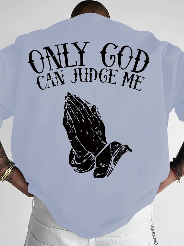 T-shirt vintage avec motif mains en prière « Seul Dieu peut m'juger»