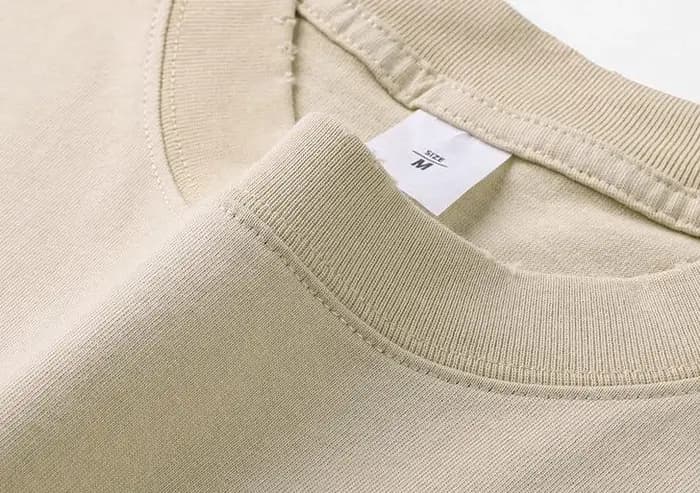 T-shirt surdimensionné avec LOGO personnalisé déchiré