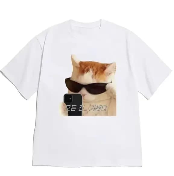 T-shirt à col rond imprimé avec texte coréen « Cool Cat Selfie Funny Meme »