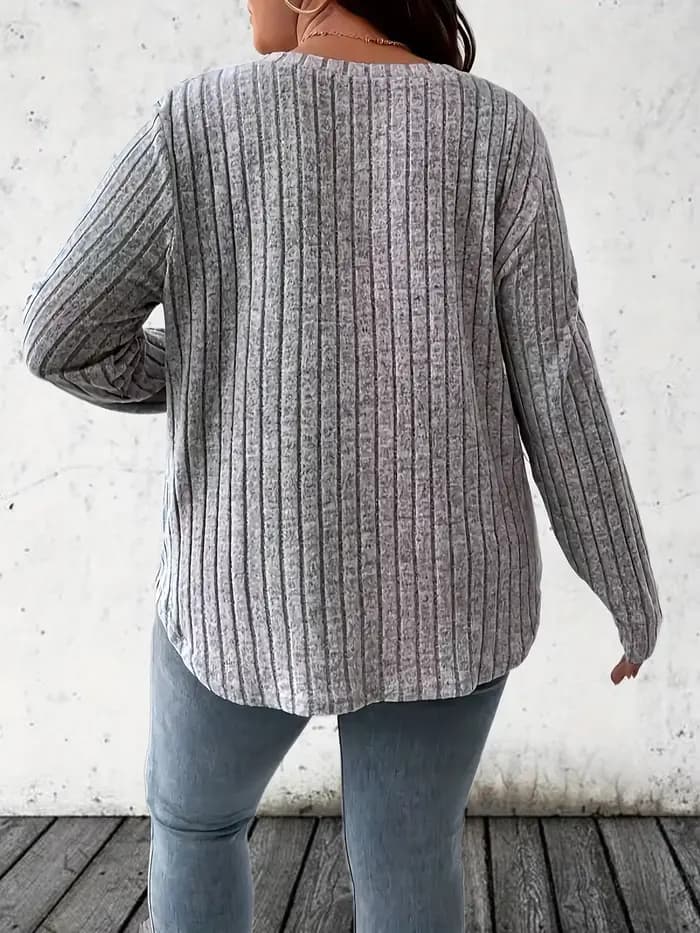 T-shirt à manches longues et col en V pour femmes