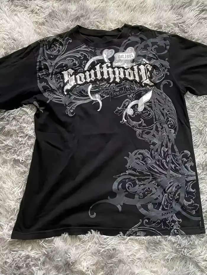 Le nouveau T-shirt pour hommes pour l'été 2025 comprend une mode de rue