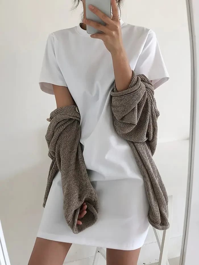 Robe T-shirt ample à col rond pour femmes