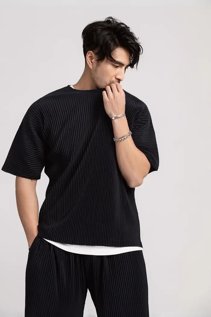 Miyake T-Shirt plissé pour hommes vêtements d'été à manches courtes