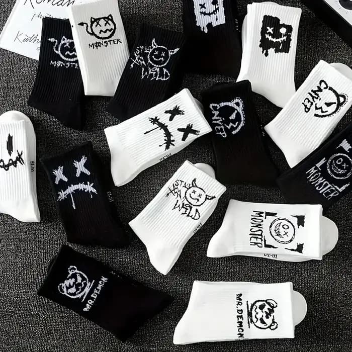 5/10 paires de chaussettes imprimées graffiti pour hommes et femmes