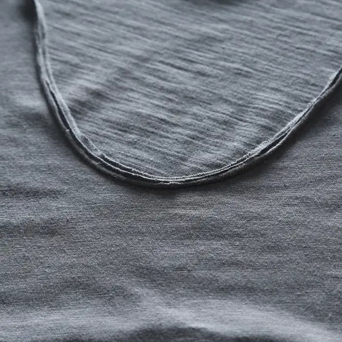 Hommes T-Shirt de base solide coton col en V coupe ajustée mâle mode t-shirts à manches courtes top
