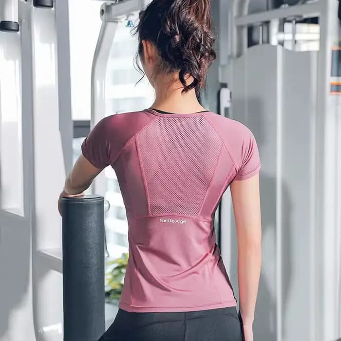 T-shirt de sport pour femmes