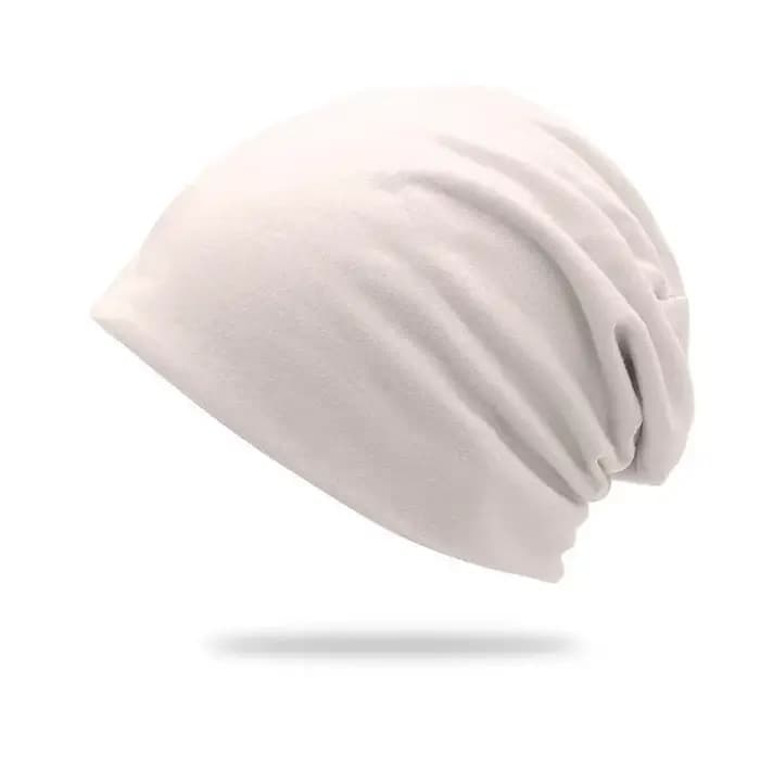 Bonnet uni, design en tricot fin, tendance, simple et décontracté