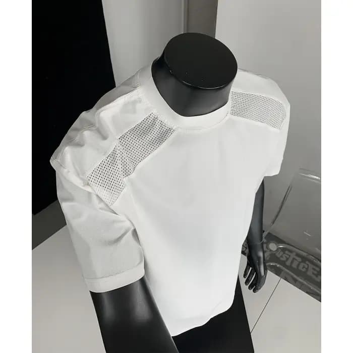 T-shirt respirant et frais pour homme avec design estival