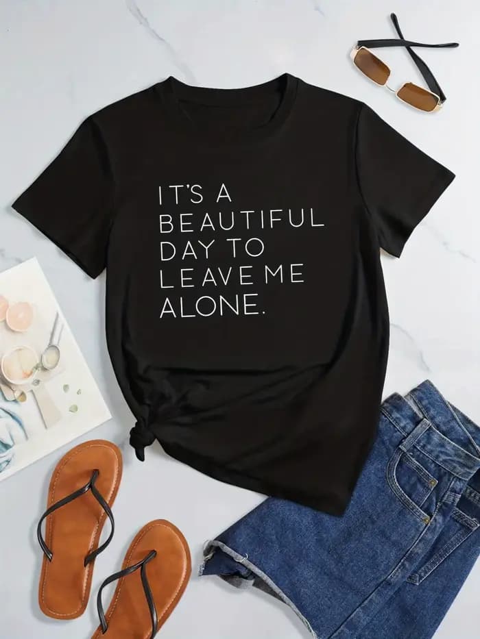 T-shirt décontracté à col rond imprimé Leave Me Alone