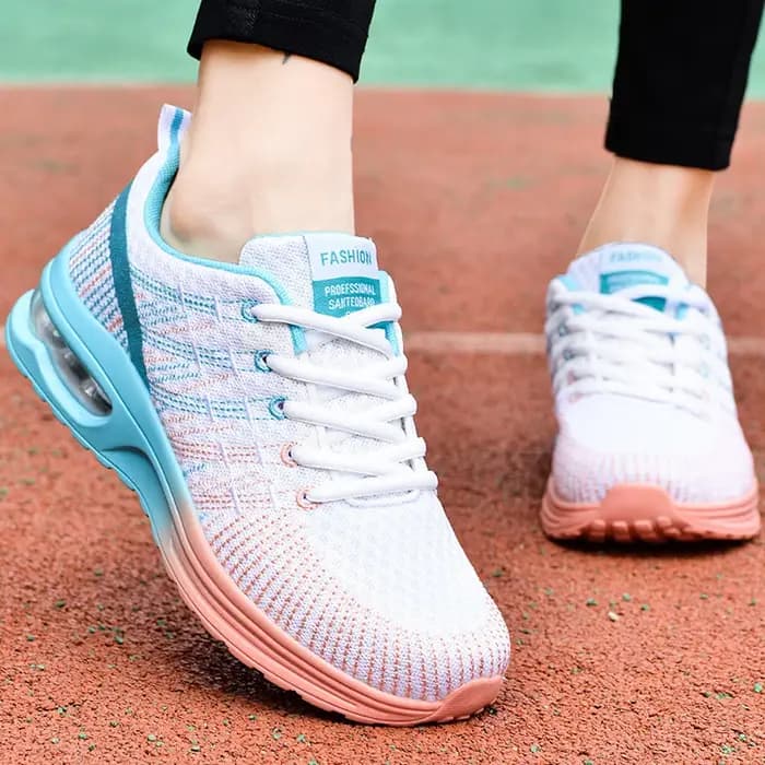 Baskets Femme baskets à fond souple Femmes nouvelles chaussures de sport pour Femme formateurs chaussures maille Baskets Femmes vulcaniser Tennis Femme