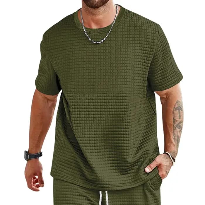Nouveau T-shirt à manches courtes uni à col rond et petits carreaux pour homme