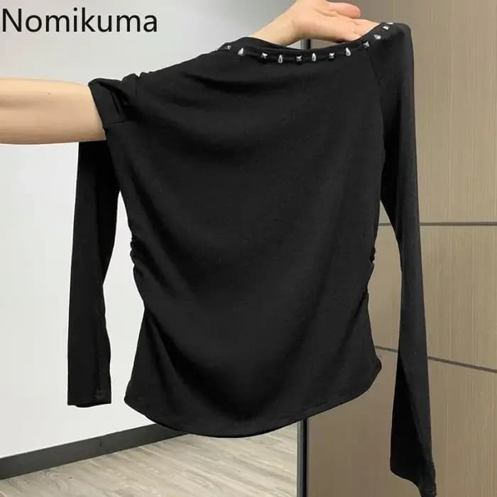 T-shirt noir pour femmes