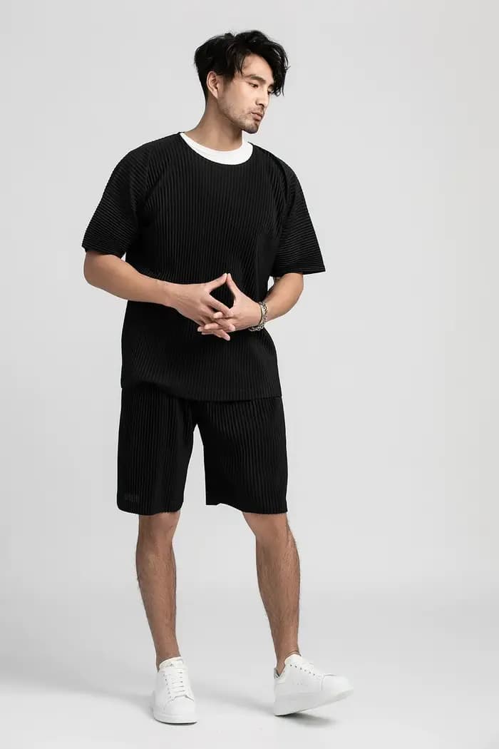 Miyake T-Shirt plissé pour hommes vêtements d'été à manches courtes