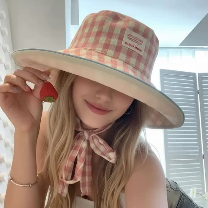 Chapeau Bob à Carreaux