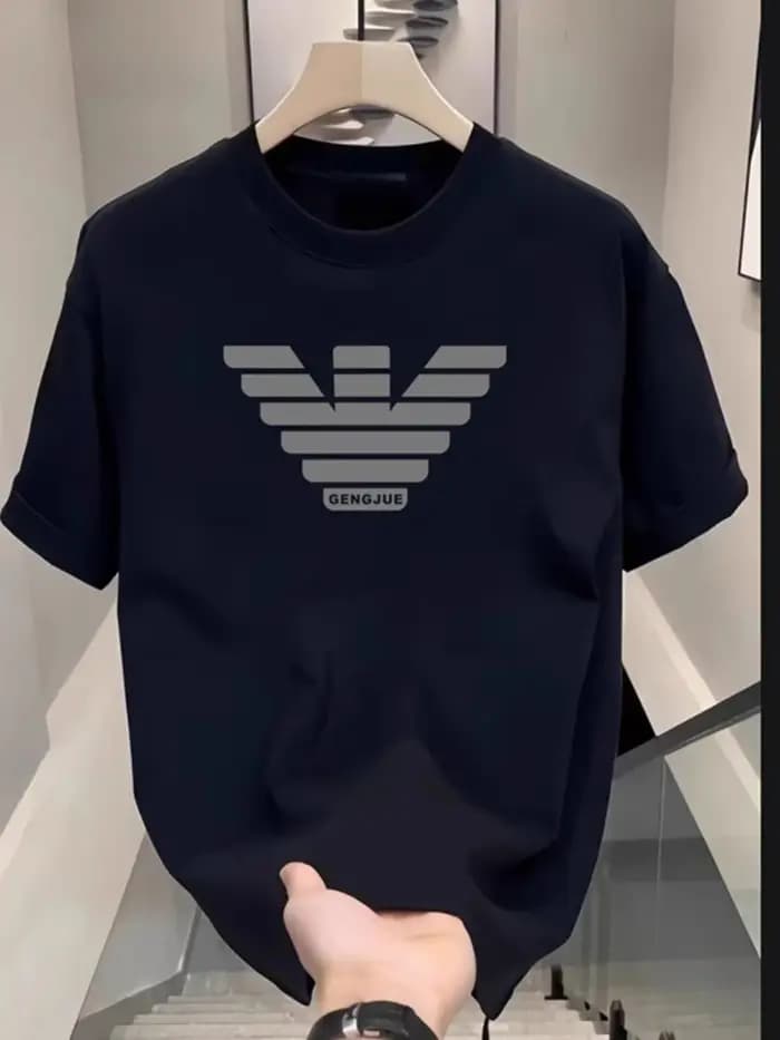 T-shirt décontracté tendance streetwear avec logo classique