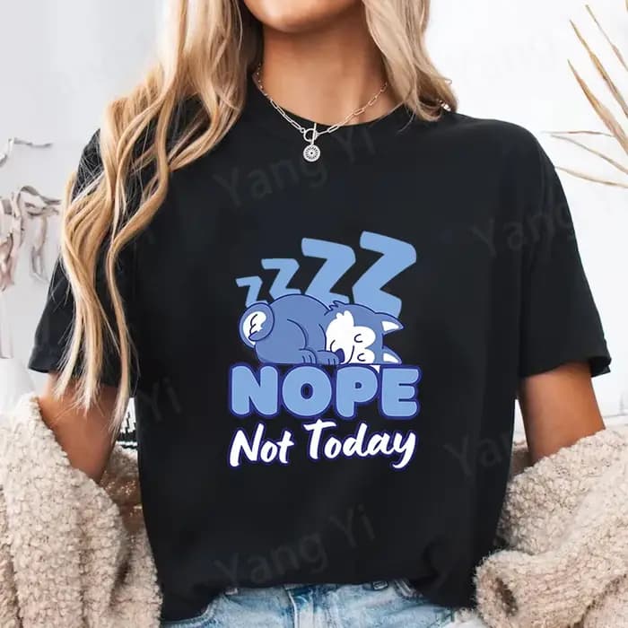 T-shirt à imprimé amusant « Sleeping Little Wolf »