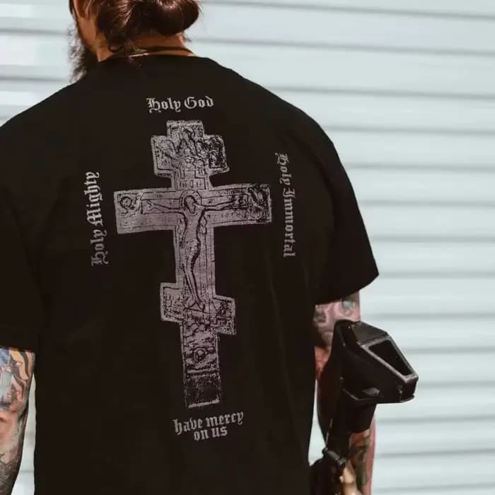 T-shirt graphique Croix Chrétienne | T-shirt militaire vintage streetwear, haut en coton à manches