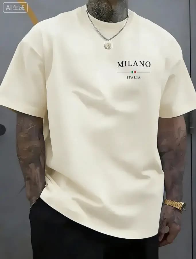 Dernier modèle, t-shirt ample en coton pour homme
