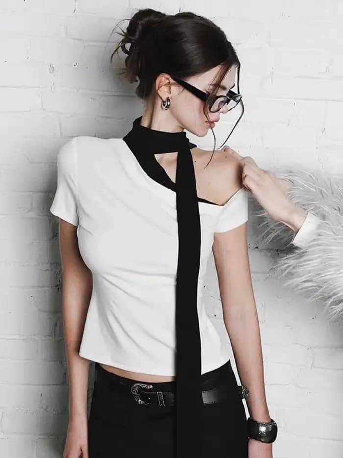 T-shirt col incliné pour femmes, Streetwear, glands de couleur contrastée, haut court à manches cour