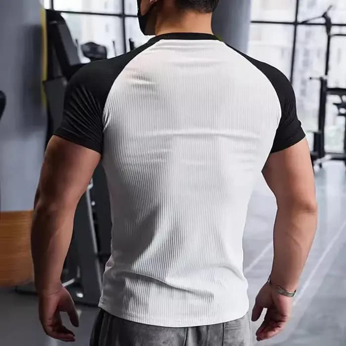 T-shirt de sport serré à manches courtes pour hommes
