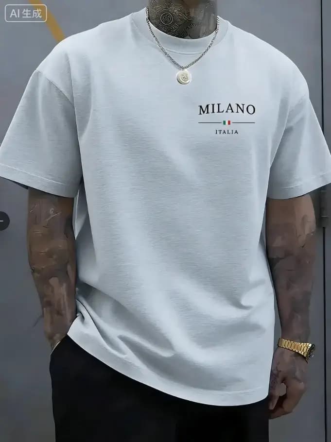 Dernier modèle, t-shirt ample en coton pour homme