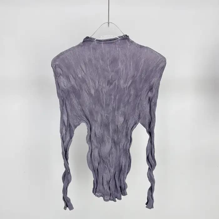 T-shirt femme polyvalent élégant élastique mince décontracté 2025 été nouveau hauts pullover Miyake plissé irrégulier à manches courtes Chic