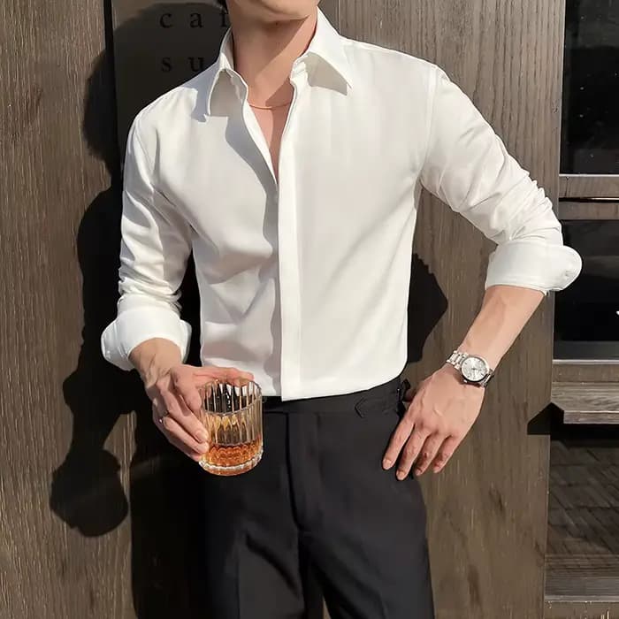Chemise habillée blanche à manches longues pour hommes – Tissu mince et confortable. Idéal pour les