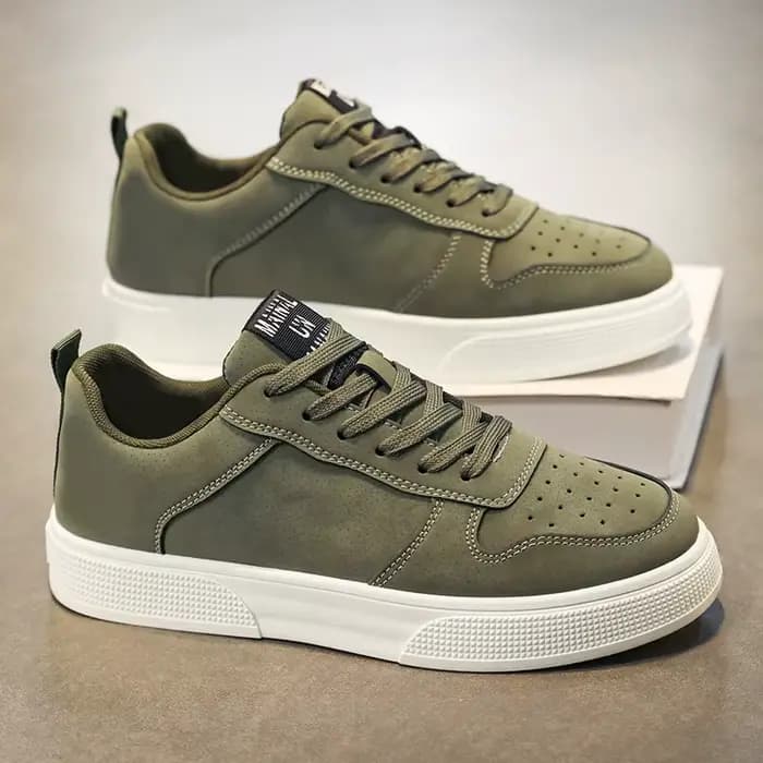 1 paire de chaussures de skate décontractées et sportives