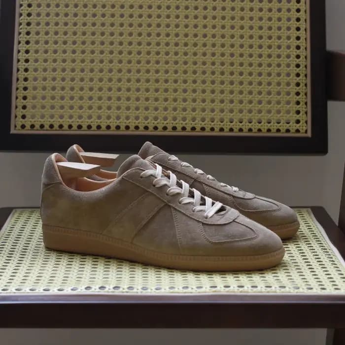 Nouvelles baskets de sport allemandes pour hommes