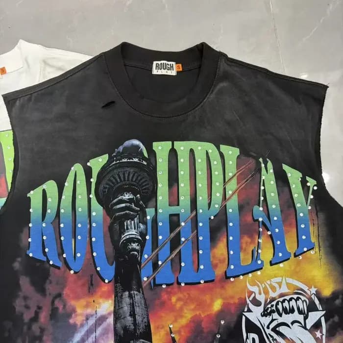 T-shirt sans manches à col rond imprimé lettres