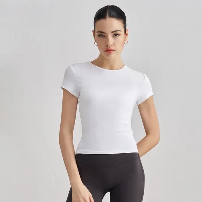 T-shirt de sport décontracté nu pour femme – Coupe ajustée à manches courtes
