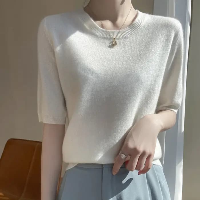 T-shirt à manches courtes et col rond pour femme