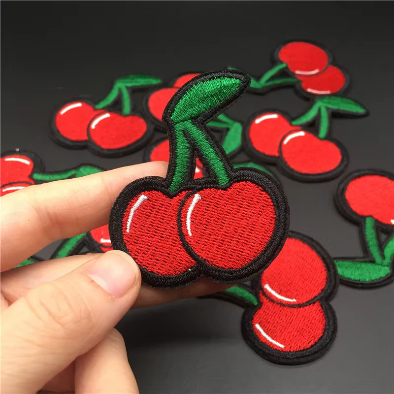 Patch pour vêtements mignons cerise Fruit, taille: 4.8x5.6cm, Patch brodé à repasser pour vêtements,