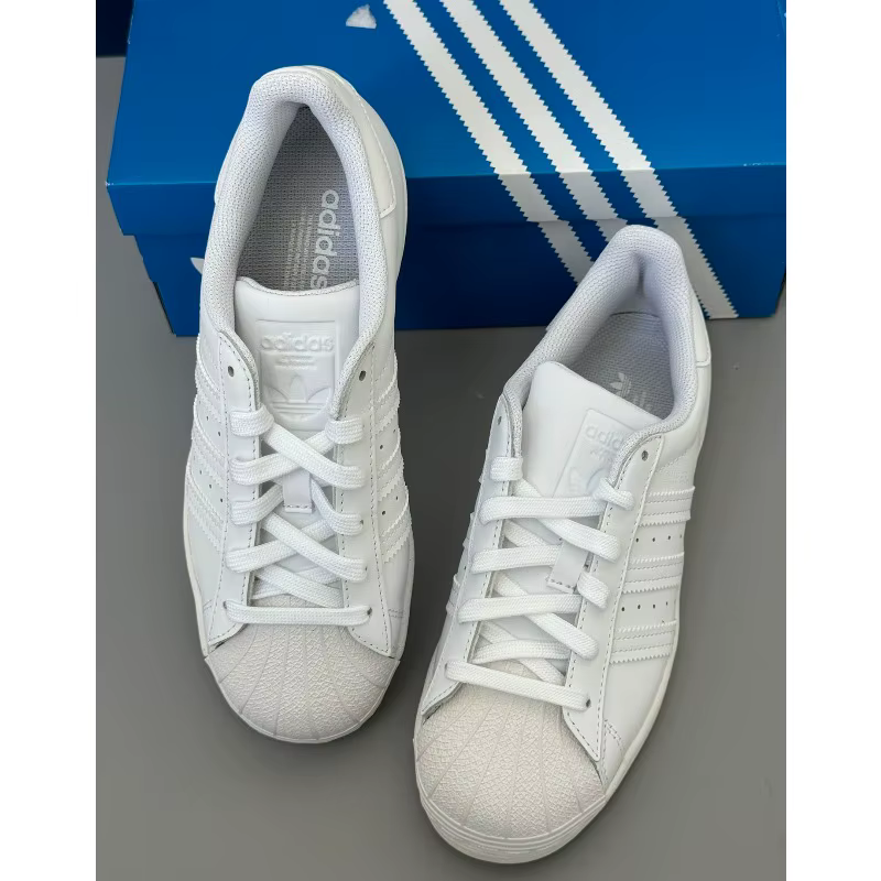 Adidas Originals SUPERSTAR Classic, baskets basses polyvalentes, légères, confortables et respirante