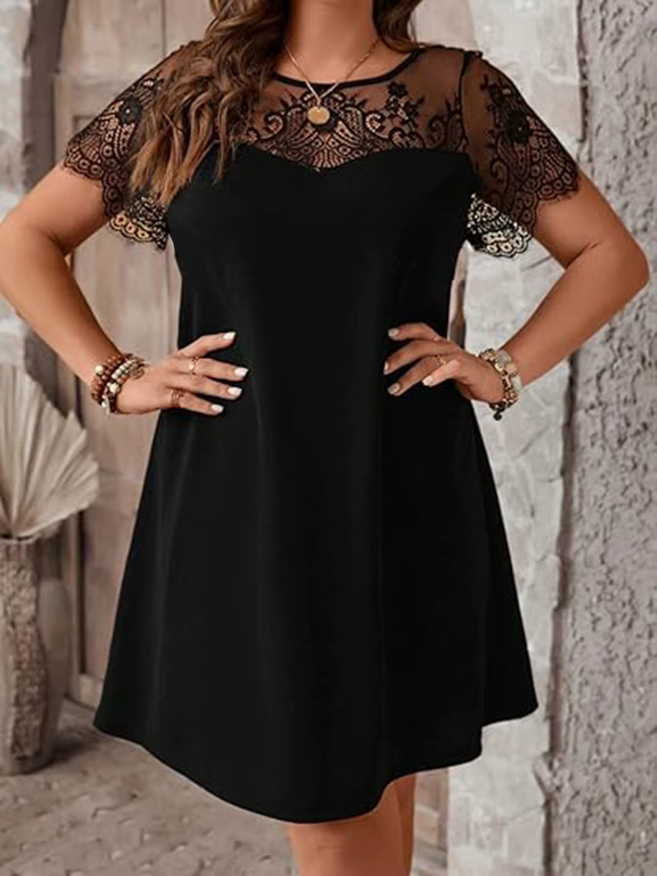 Vêtements pour femmes européens et américains grande taille printemps et été élégant nouveau style t