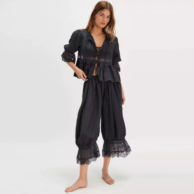 Pantalon court à ourlet en dentelle pour femmes, taille haute, ajouré, ample, couleur unie, mode été