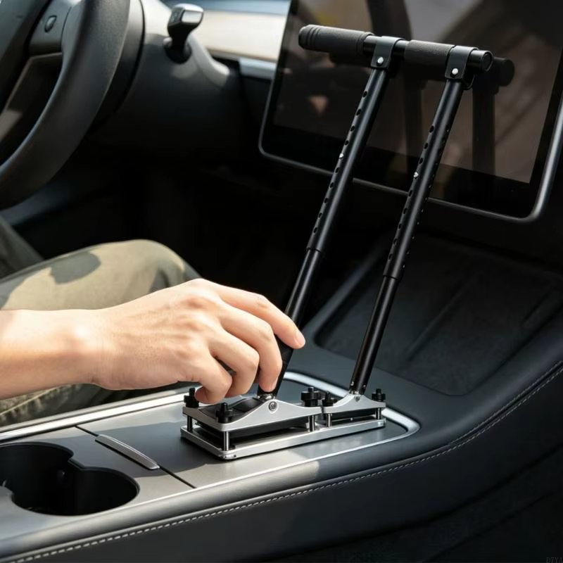 Dispositif commande conduite manuelle pour conducteurs handicapés, permet fonctionnement sans pédale