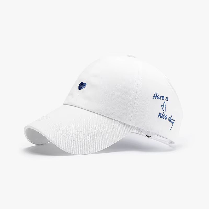 Casquette de baseball pour femmes, queue de cheval haute, mignon cœur brodé, printemps et été