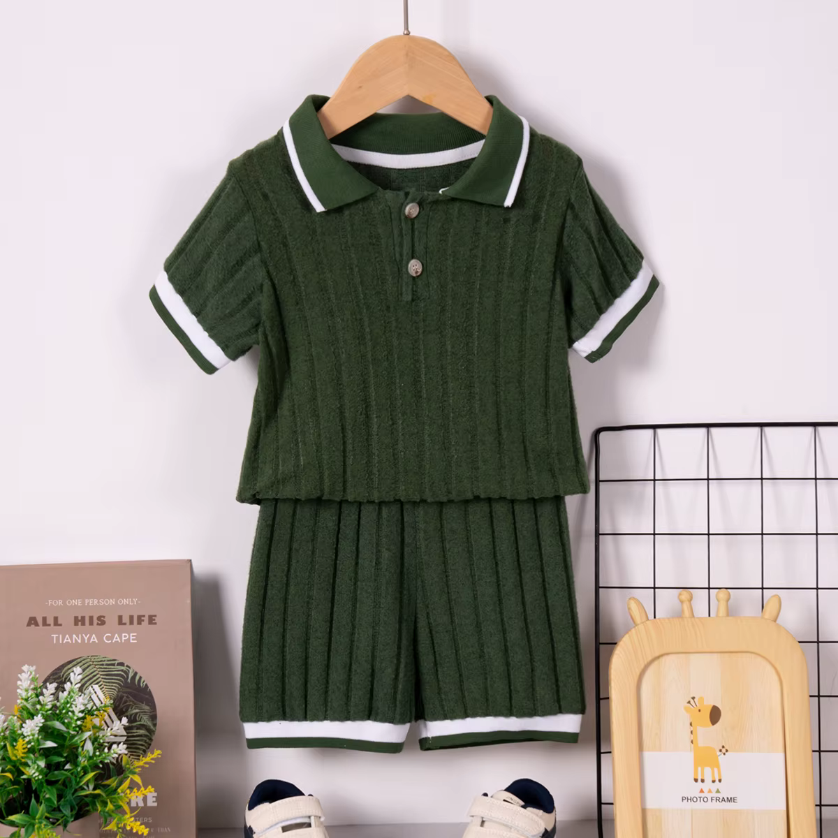 Ensemble short d'été à manches courtes pour garçon avec col de style britannique et ensemble côtelé 