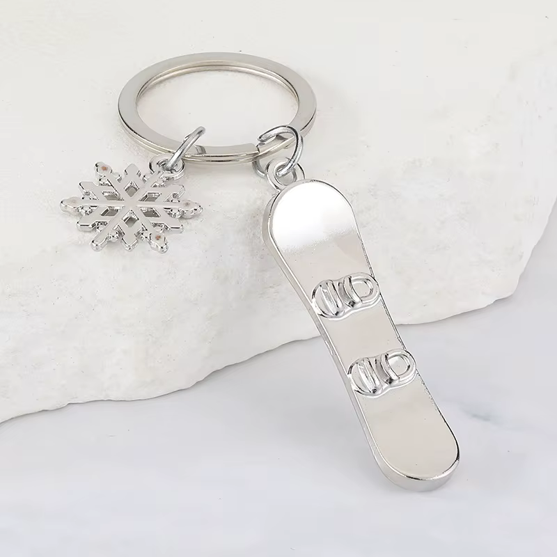 Porte-clés de Snowboard à la mode avec pendentif flocon de neige, couleur arc-en-ciel argent, access