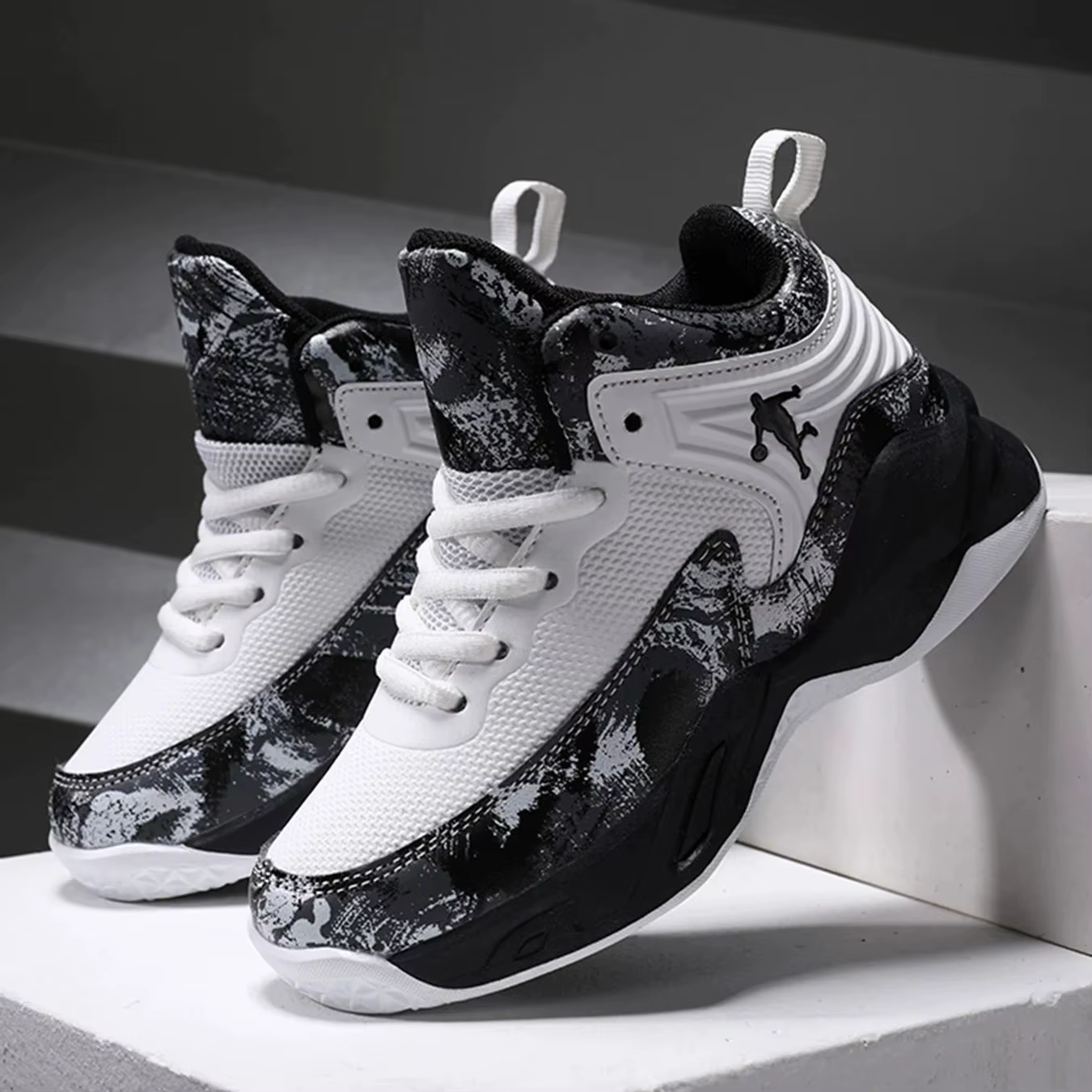2025 nouveaux garçons marque chaussures de Basket-ball pour enfants baskets semelle épaisse antidéra