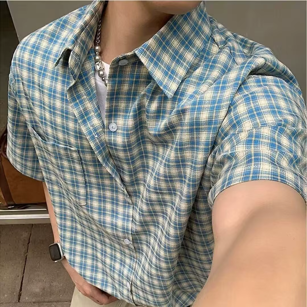 Chemise à carreaux jaunes à manches courtes pour homme, style fin, coupe décontractée, sensation jeu