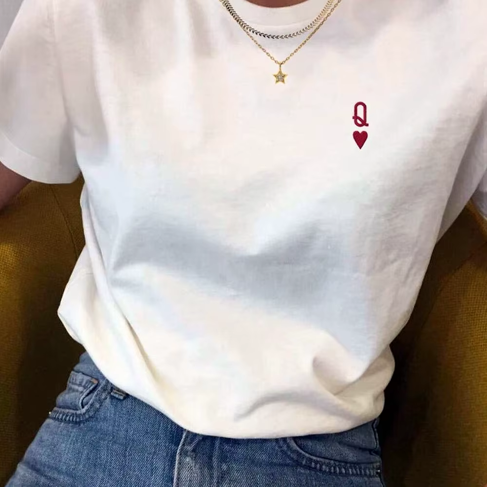 Reine de Coeurs Lettre Brodée T-shirts Femme Blanc Lâche Couverture En Coton T-shirts D'été À Manche