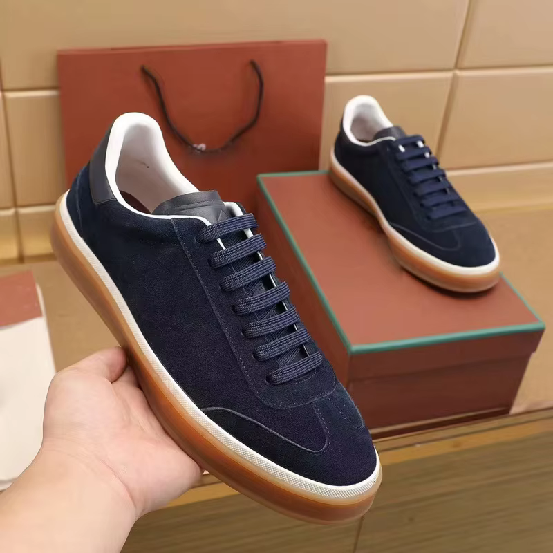 Baskets de luxe pour hommes, style allemand, de créateur, à bout rond, à lacets, en daim, minimalist