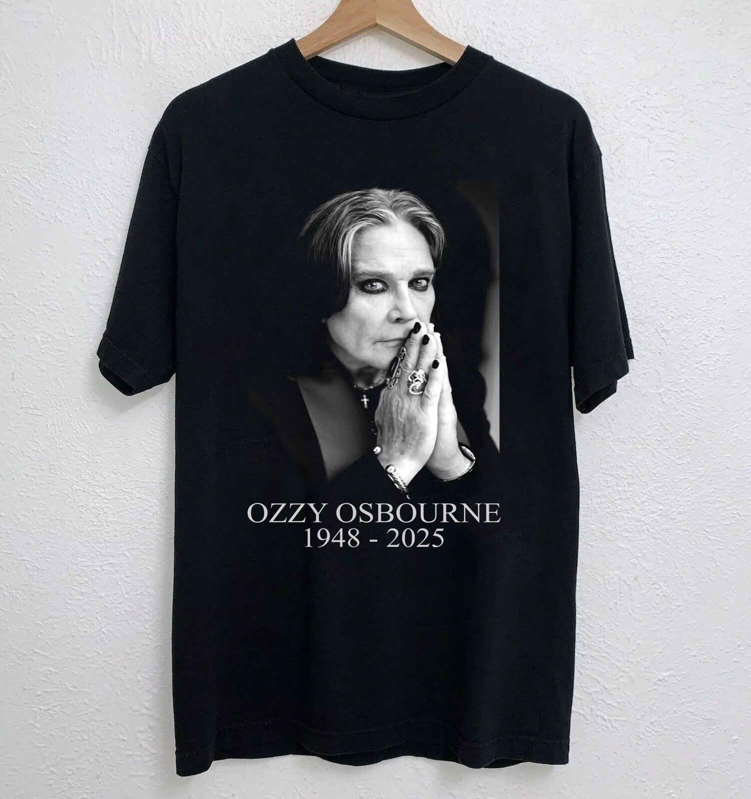 Rappelant du T-shirt Ozzy Osbourne 1948-2025 Merci pour vos souvenirs. Femme homme Fans graphiques t