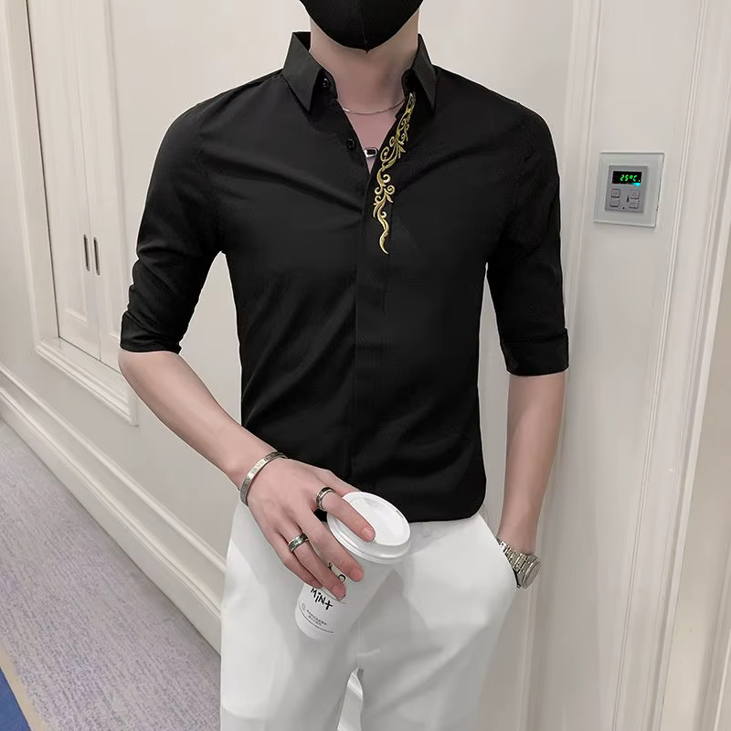 Chemise brodée pour hommes, marque tendance, été, manches courtes, beau, cinq points, manches mi-lon