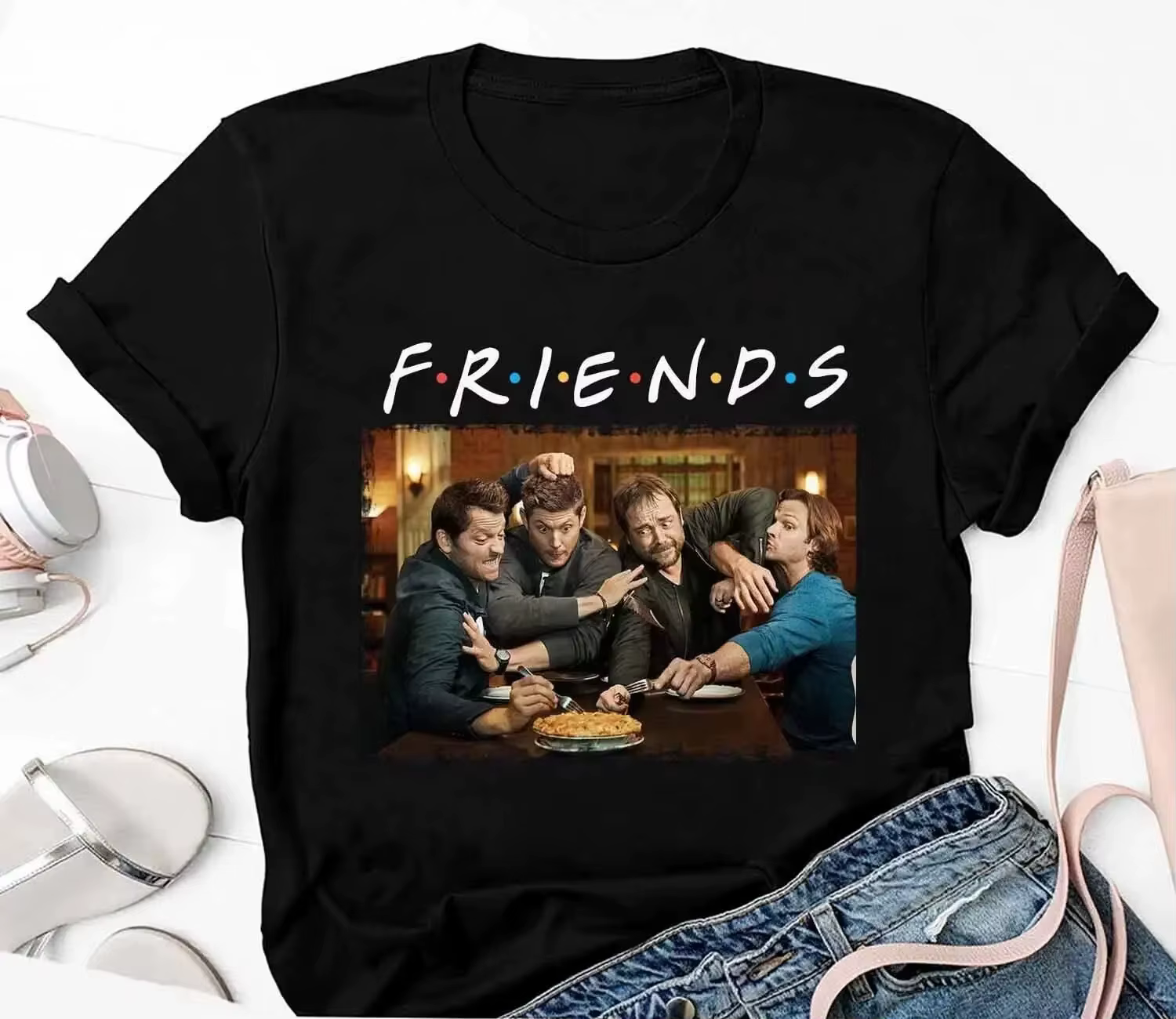 T-shirt Friends Supernatural 2026, T-shirt Sam et Dean, T-shirt série TV pour hommes et femmes, manc