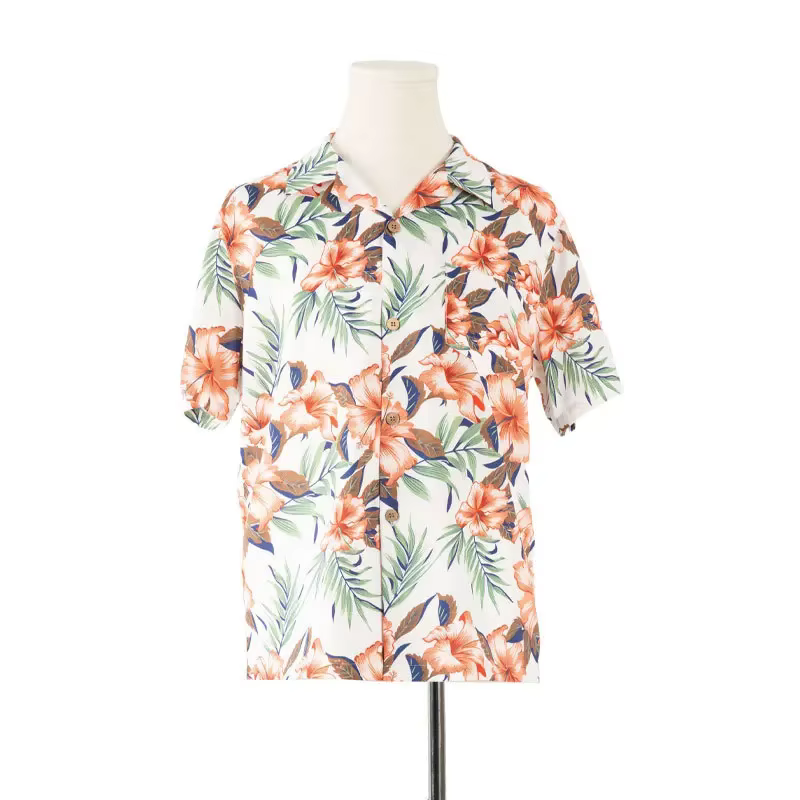 Look familial vacances plage vêtements maman fille robe sans manches papa fils correspondant chemise