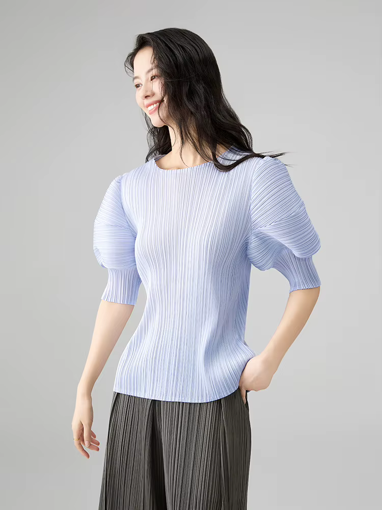 Miyake plissé femmes t-shirt col rond sans manches couleur unie nouveau 2026 été pull femme mince dé